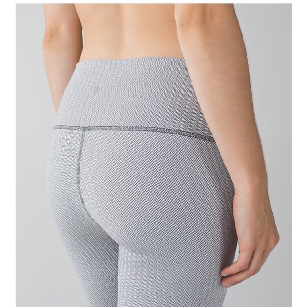 Lululemon wunder under high times pants.